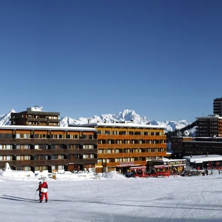 Renove Au Pied Des Pistes, Cuisine Moderne Et Balcon - Fr-1-455-89 La Plagne